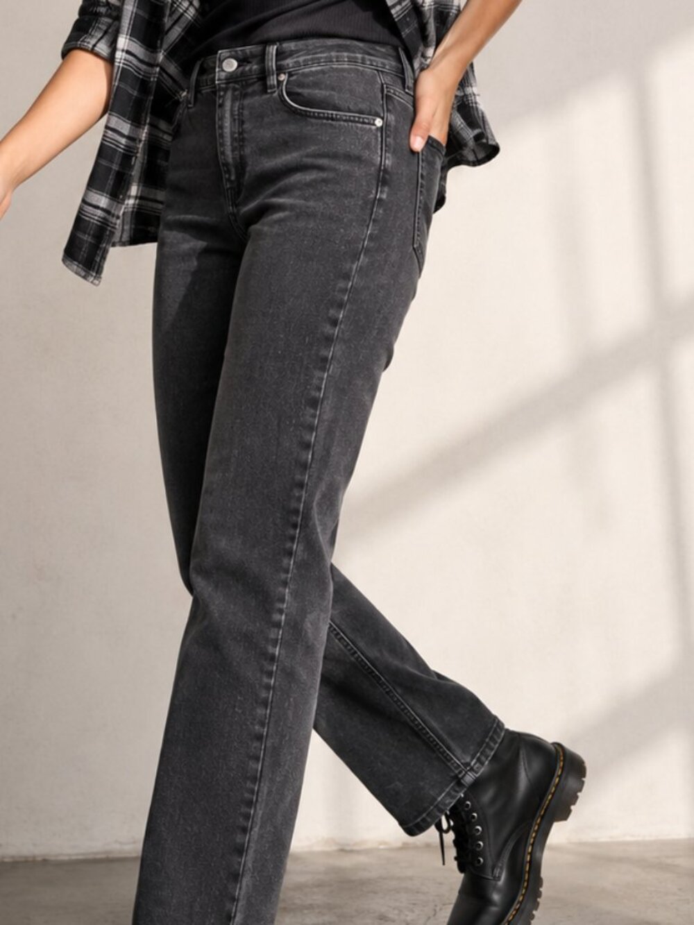 Buffalo David Bitton Alyssa Washed Black High Rise Straight Jeans 12/32